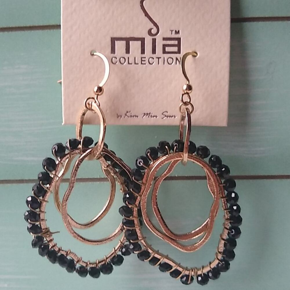 Mia Collection Gold and Black Beaded Dangle Earrings